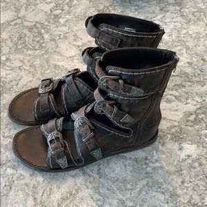 Freebird By Steven Cleopatra